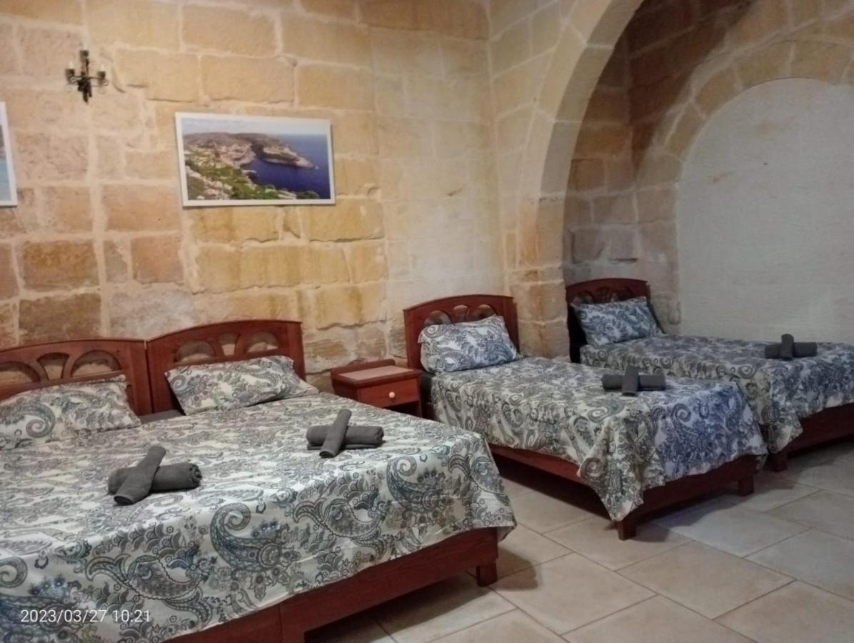Bed And Breakfast "Selena" With Swim Pool Nadur Luaran gambar