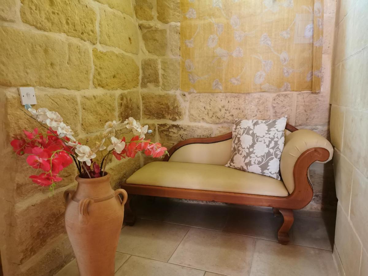 Bed And Breakfast "Selena" With Swim Pool Nadur Luaran gambar