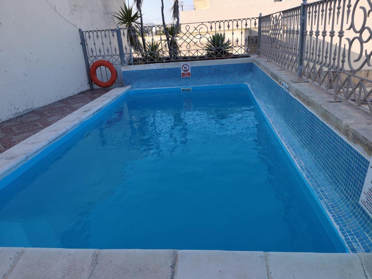 Bed And Breakfast "Selena" With Swim Pool Nadur Luaran gambar